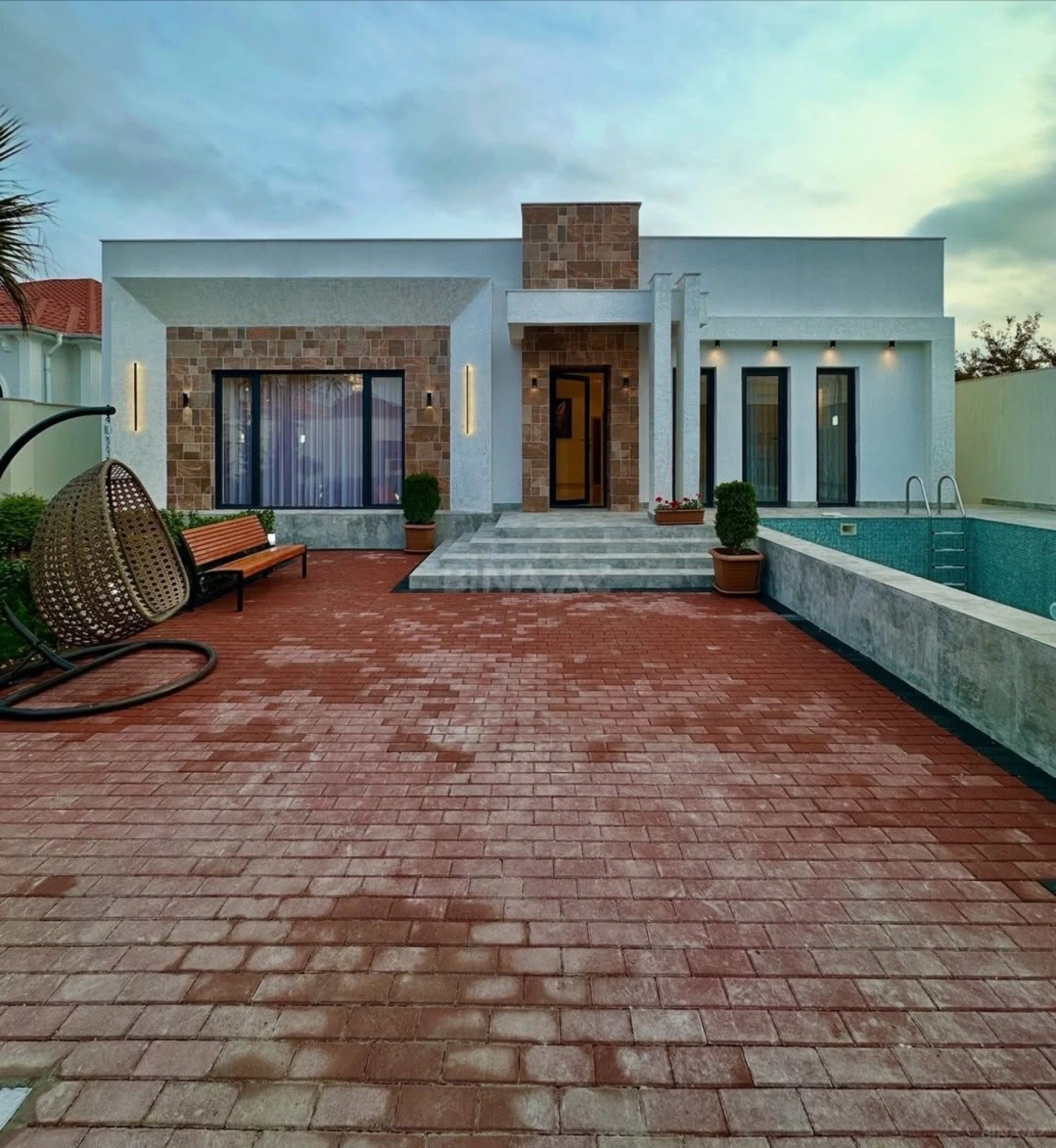 Kirayə verilir 4 otaqlı həyət evi 250 m²