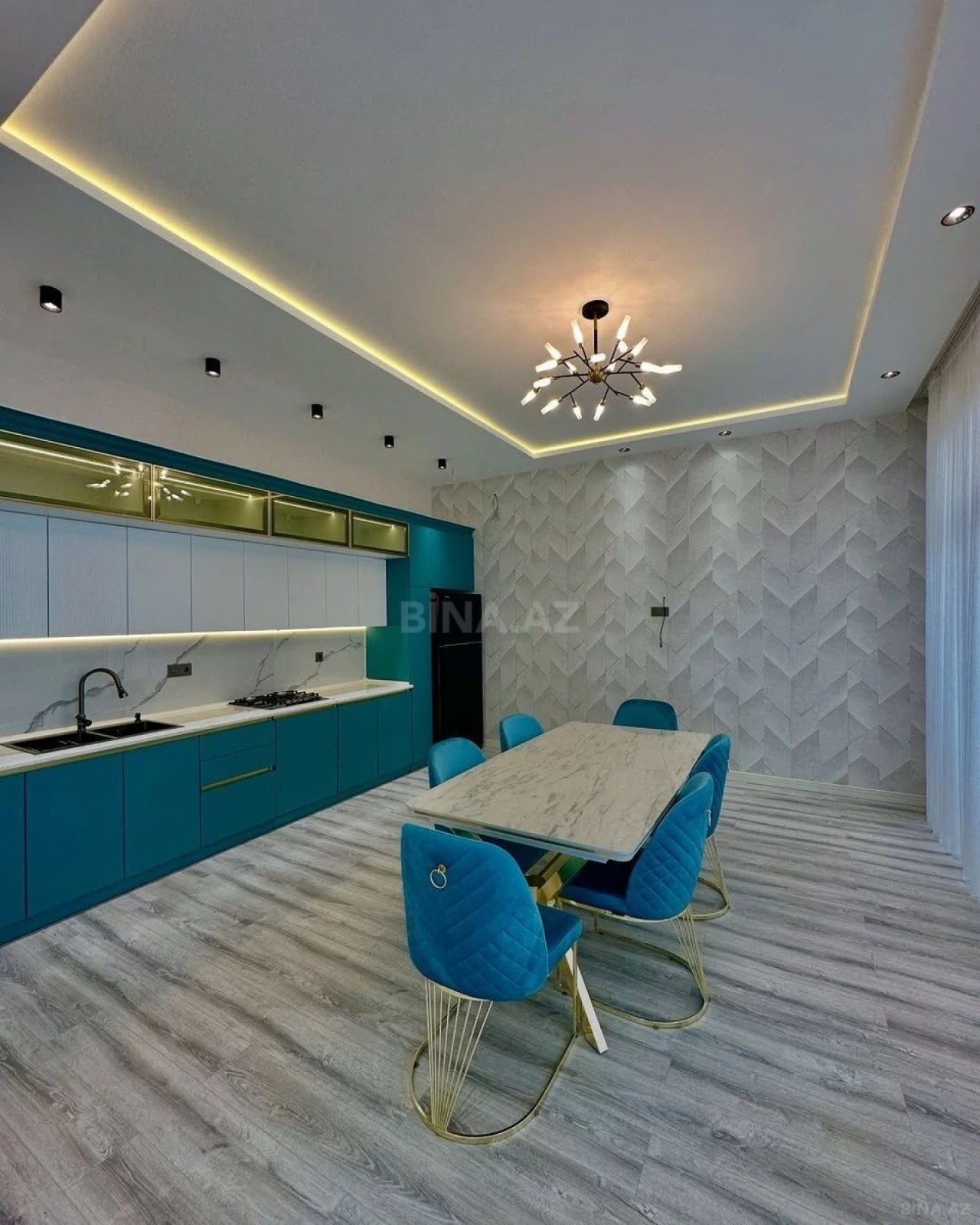 Kirayə verilir 4 otaqlı həyət evi 250 m²