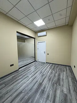 Kirayə verilir 3 otaqlı ofis 85 m²