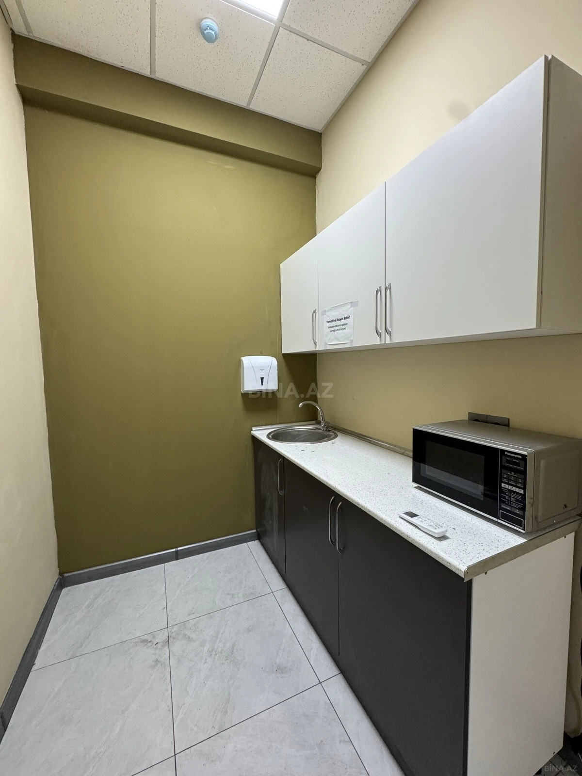 Kirayə verilir 3 otaqlı ofis 85 m²