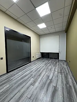 Kirayə verilir 3 otaqlı ofis 85 m²