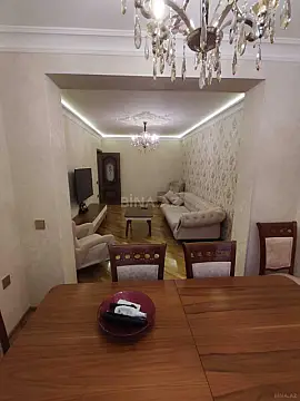 Satılır 3 otaqlı mənzil 110 m²