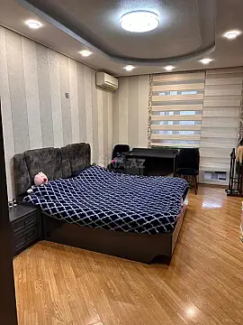 Satılır 3 otaqlı mənzil 153 m²