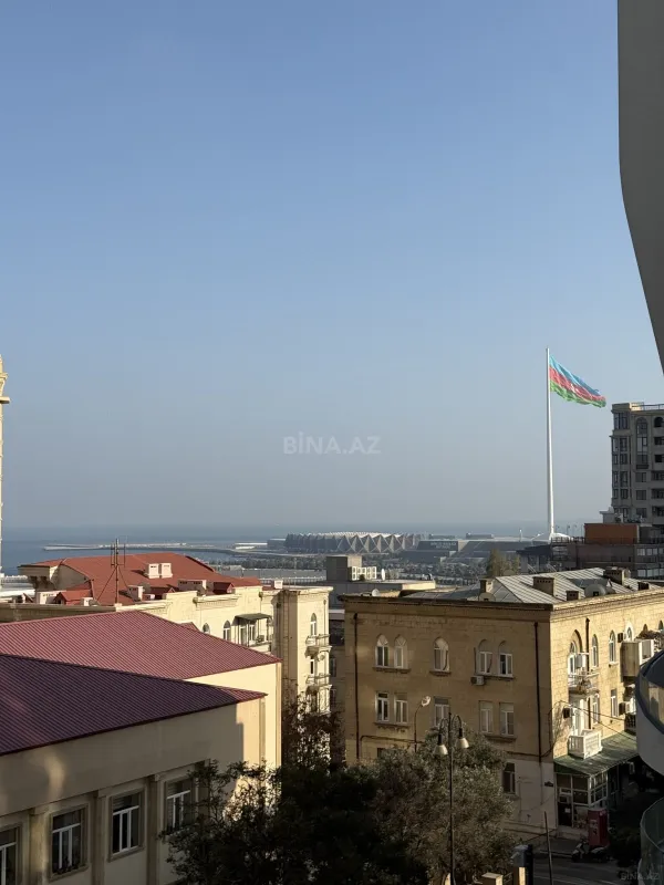 Kirayə verilir 2 otaqlı mənzil 65 m²