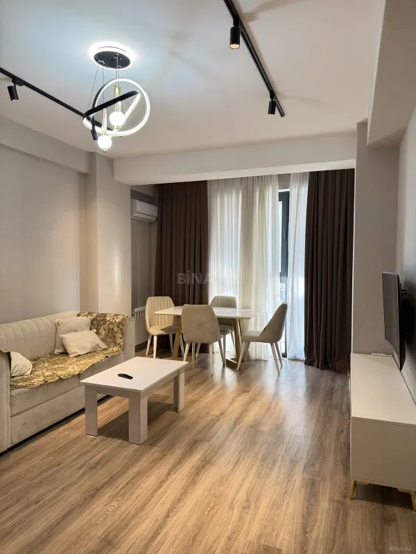 Kirayə verilir 2 otaqlı mənzil 65 m²