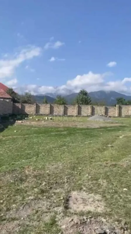 Satılır torpaq sahəsi 12 m²