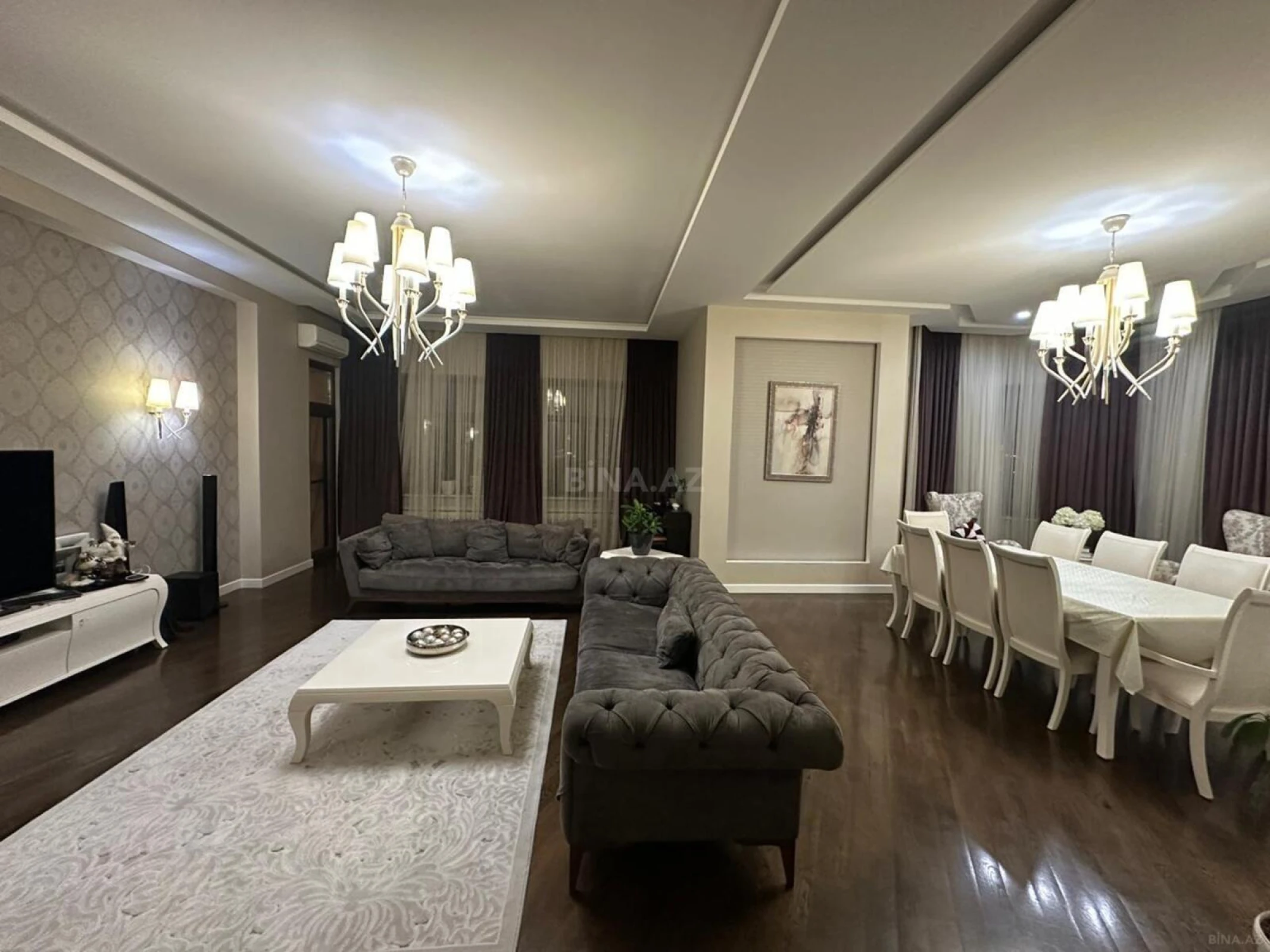 Satılır 4 otaqlı mənzil 200 m²