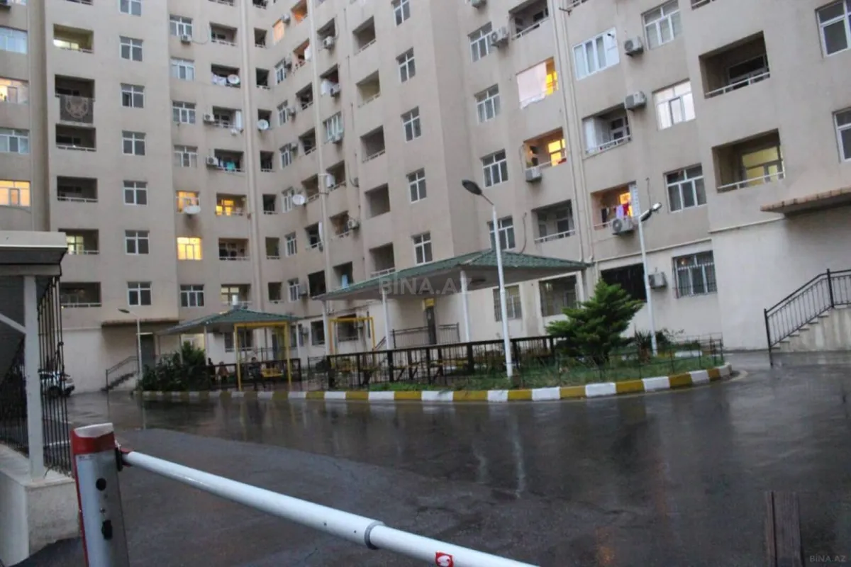 Satılır 2 otaqlı mənzil 55 m²
