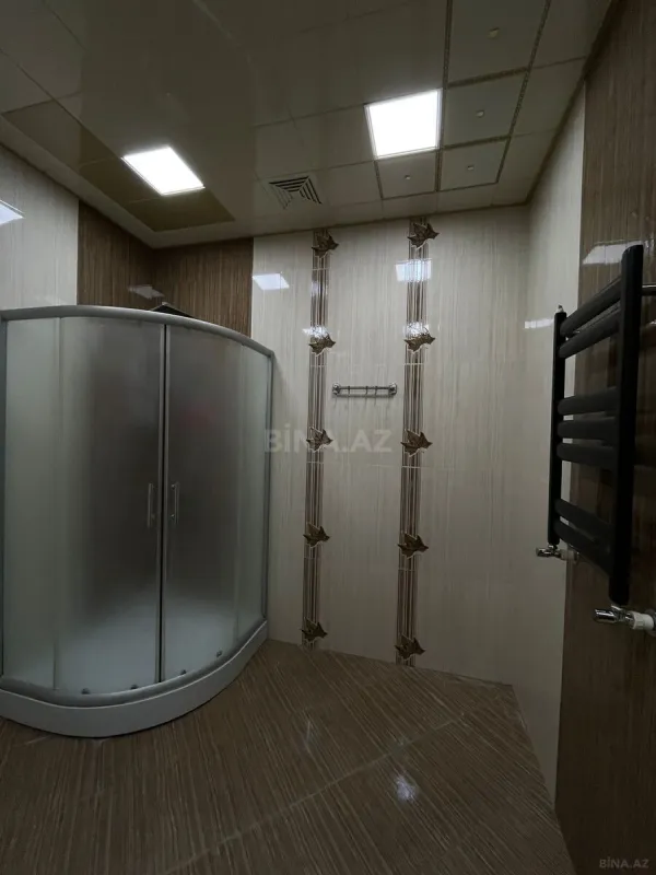 Satılır 4 otaqlı mənzil 167 m²