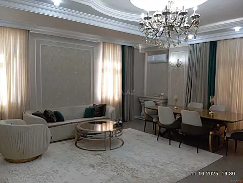 Satılır 3 otaqlı mənzil 134 m²