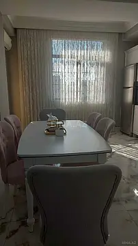 Satılır 3 otaqlı mənzil 134 m²