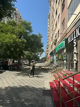Satılır 3 otaqlı mənzil 158 m²