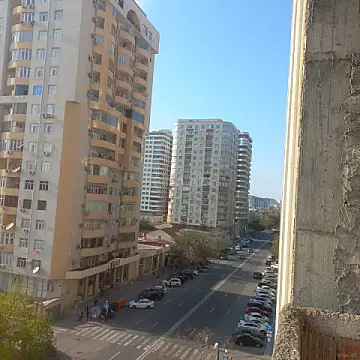 Satılır 3 otaqlı mənzil 158 m²