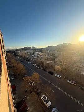 Satılır 3 otaqlı mənzil 158 m²