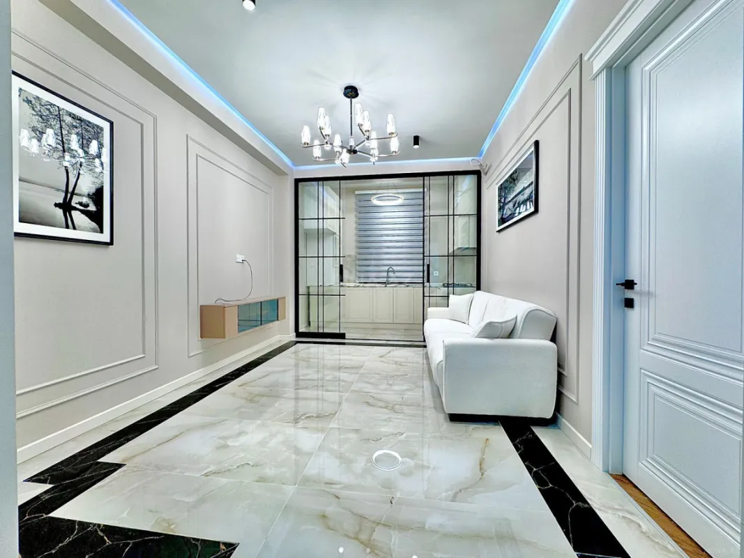 Satılır 2 otaqlı mənzil 53 m²