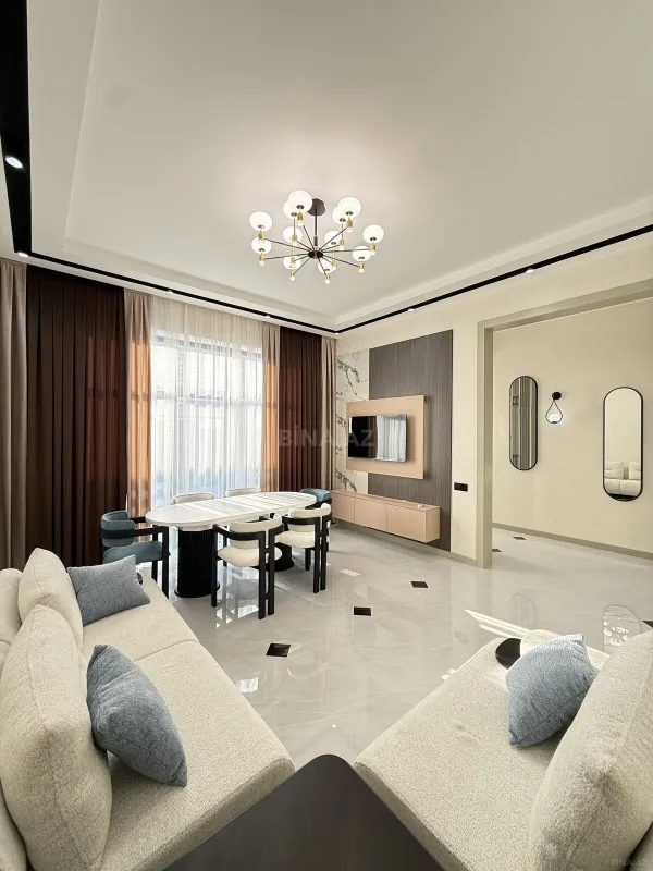 Satılır 4 otaqlı həyət evi 135 m²