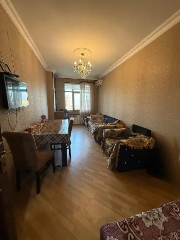 Satılır 2 otaqlı mənzil 54 m²