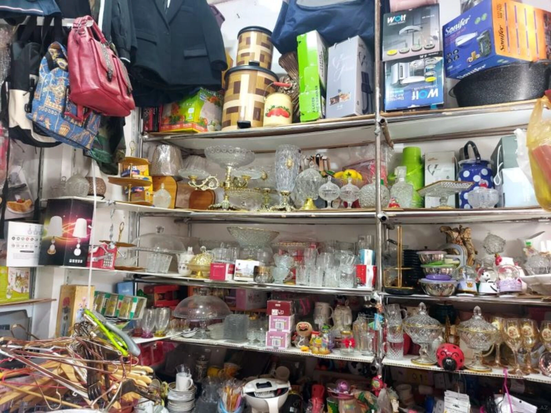 Satılır obyekt 76 m²