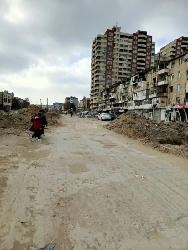 Satılır obyekt 76 m²