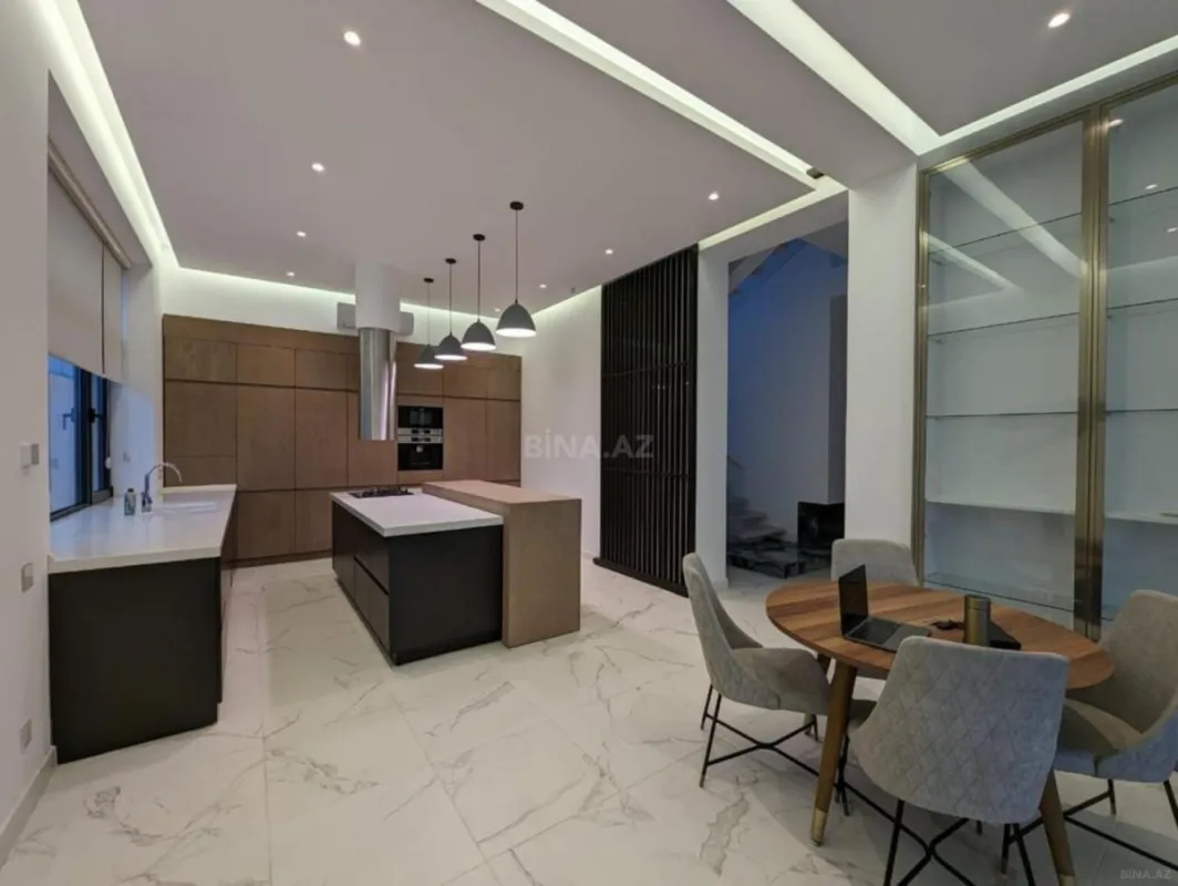 Kirayə verilir 4 otaqlı həyət evi 350 m²