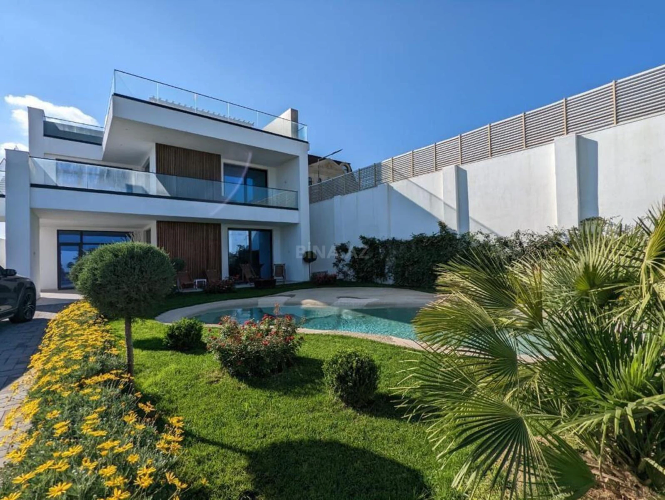 Kirayə verilir 4 otaqlı həyət evi 350 m²