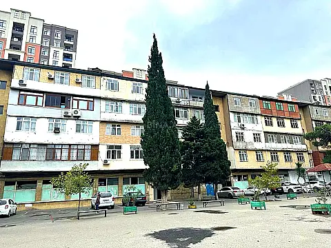 Satılır 3 otaqlı mənzil 100 m²