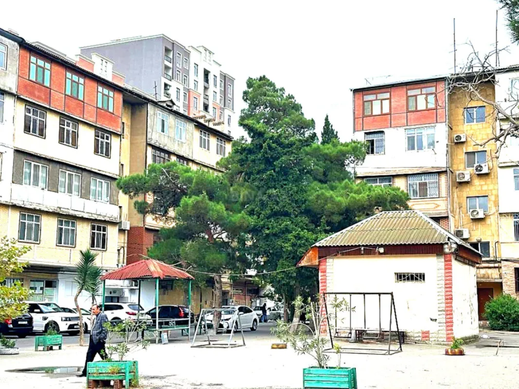 Satılır 3 otaqlı mənzil 100 m²
