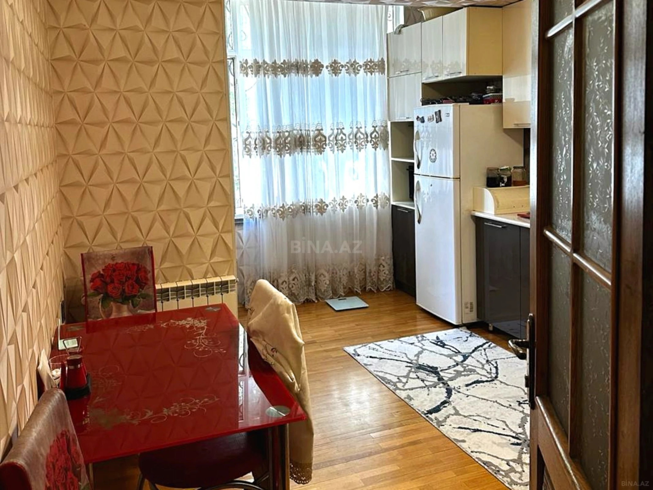 Satılır 3 otaqlı mənzil 100 m²