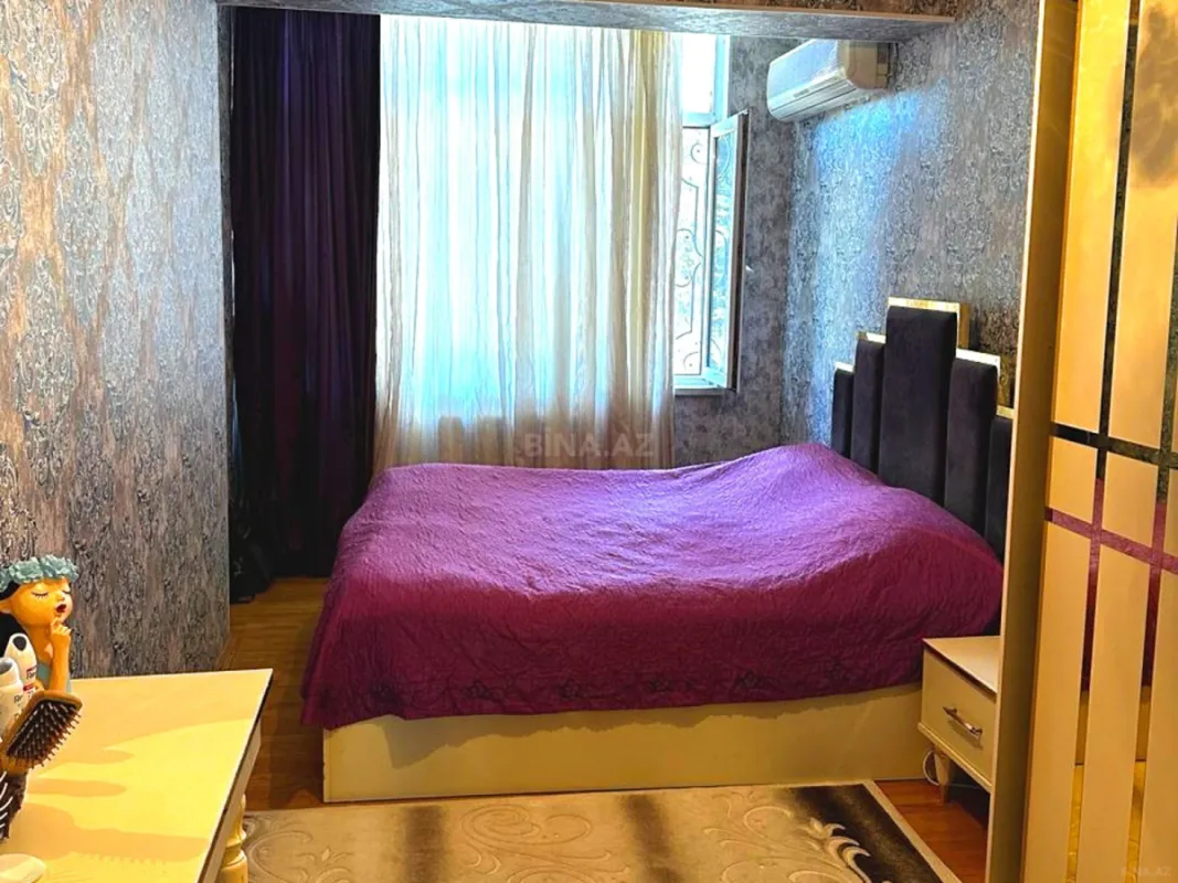 Satılır 3 otaqlı mənzil 100 m²