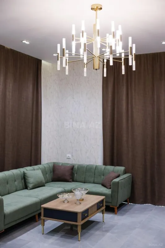 Kirayə verilir 5 otaqlı həyət evi 450 m²