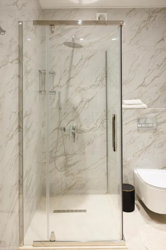 Kirayə verilir 5 otaqlı həyət evi 450 m²