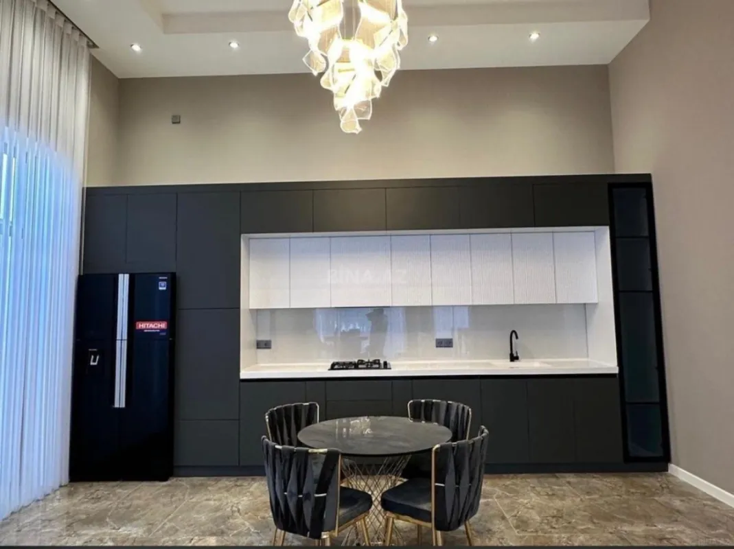 Kirayə verilir 5 otaqlı həyət evi 250 m²