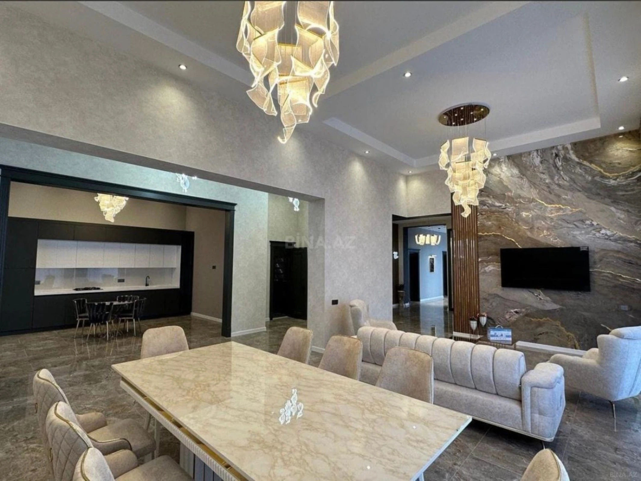 Kirayə verilir 5 otaqlı həyət evi 250 m²