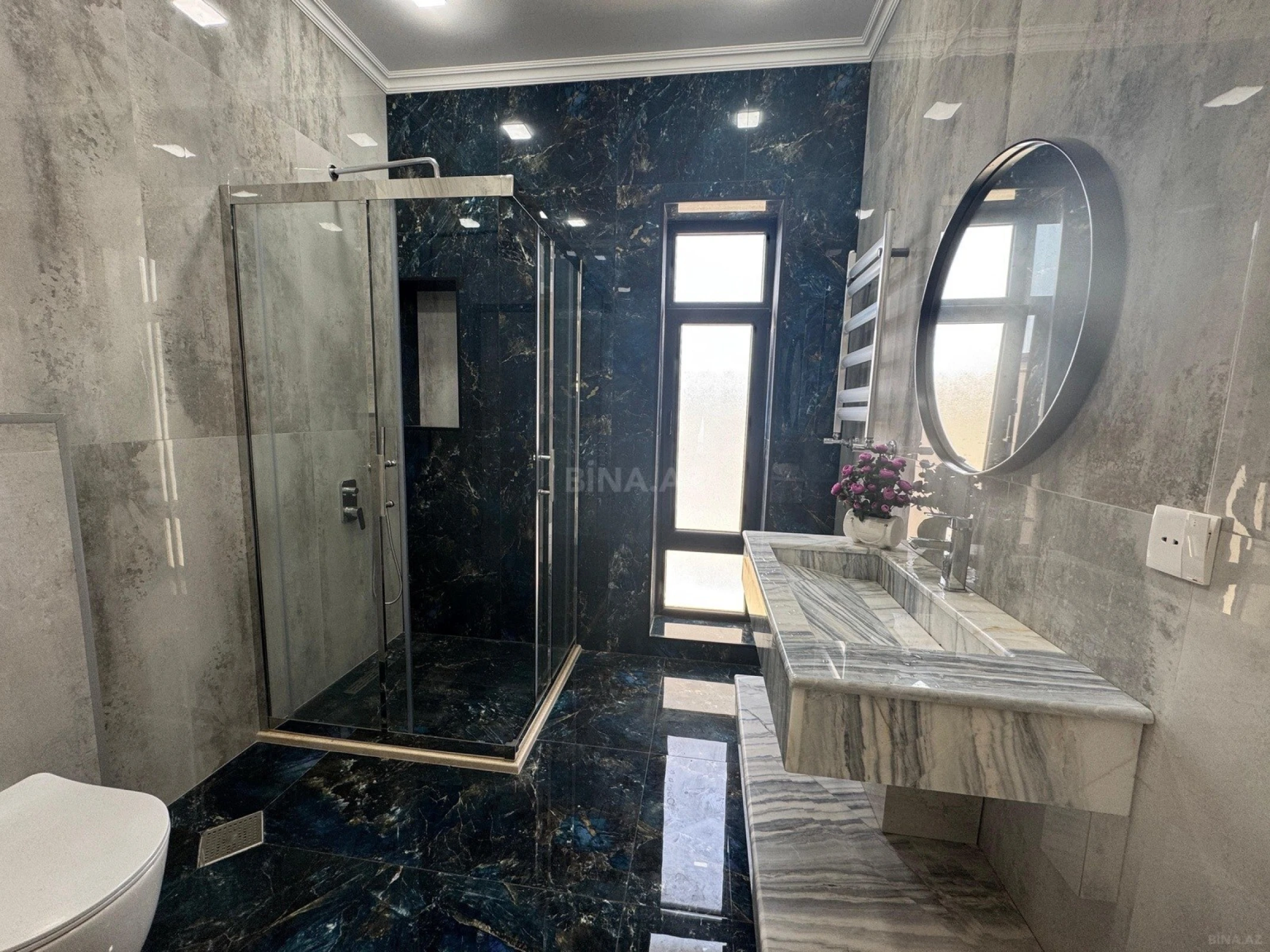 Kirayə verilir 4 otaqlı həyət evi 220 m²