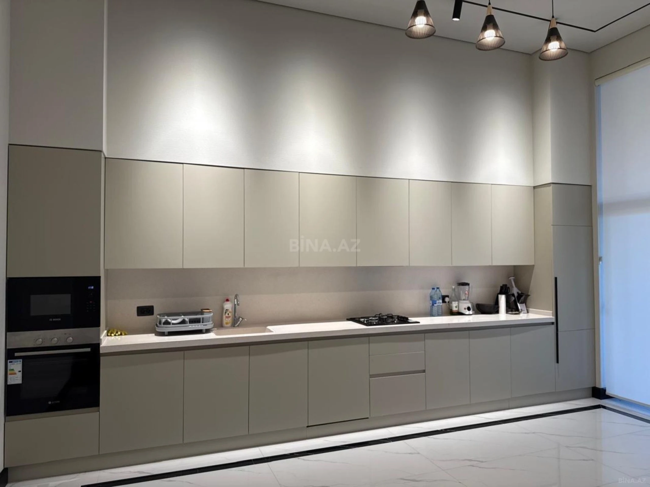 Kirayə verilir 5 otaqlı həyət evi 350 m²