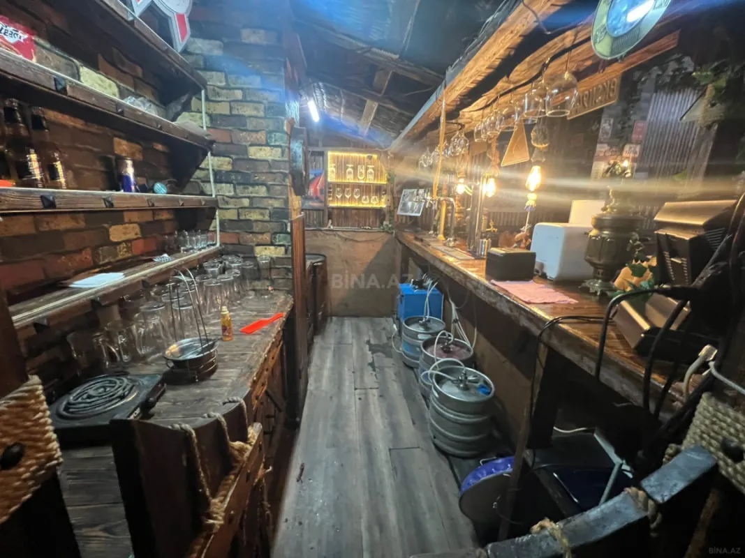 Satılır obyekt 121 m²