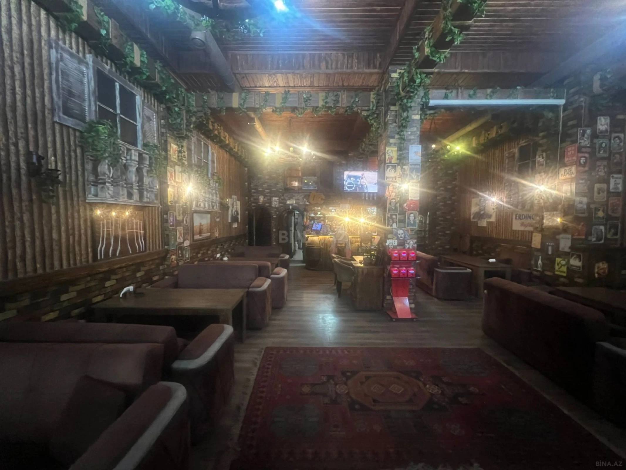 Satılır obyekt 121 m²