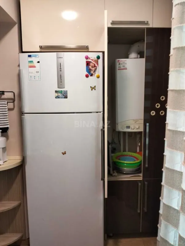 Satılır 5 otaqlı mənzil 120 m²