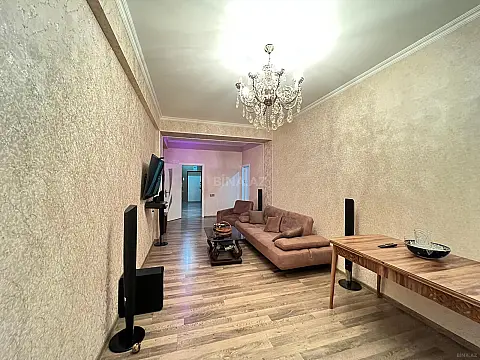 Satılır 3 otaqlı mənzil 100 m²