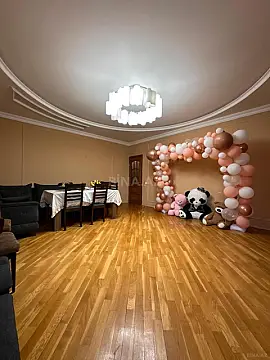 Satılır 3 otaqlı mənzil 130 m² — Bakı, Nizami 3 otaq 130.00 m²