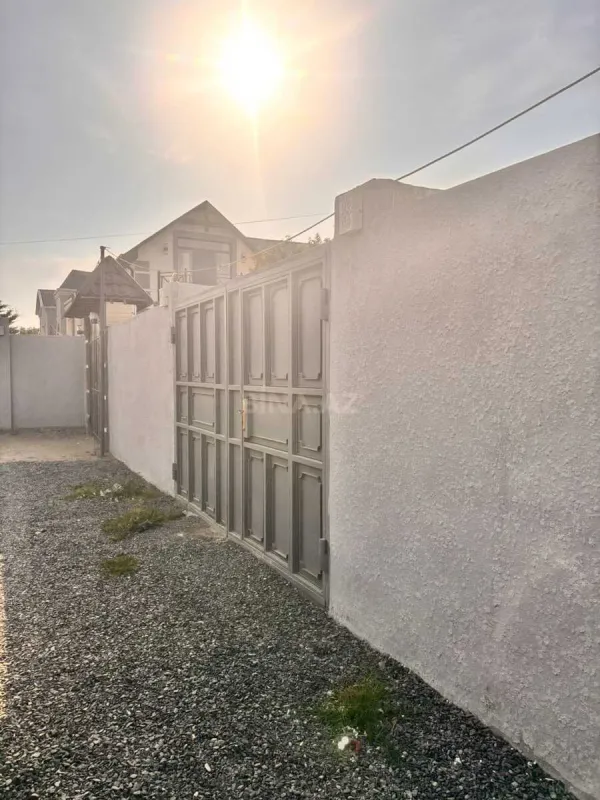 Satılır 2 otaqlı həyət evi 65 m²