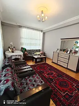 Satılır 3 otaqlı mənzil 126 m²