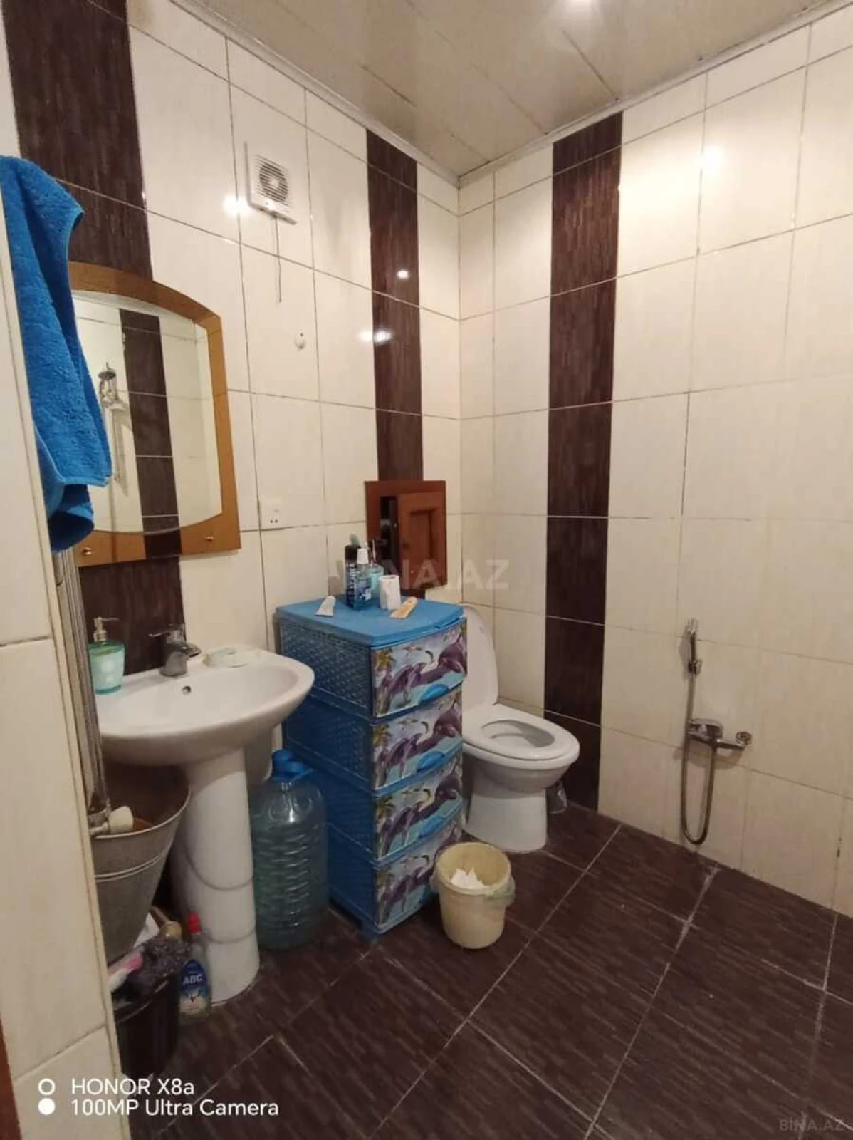 Satılır 3 otaqlı mənzil 126 m²