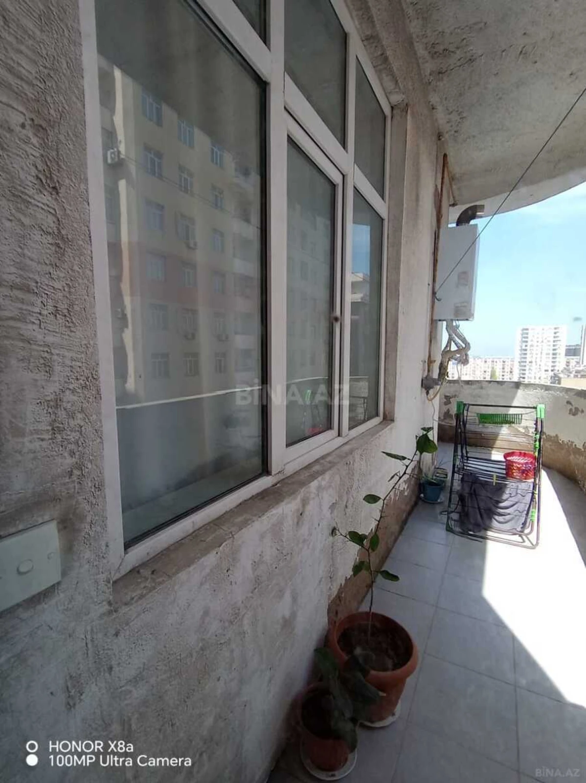 Satılır 3 otaqlı mənzil 126 m²