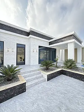 Satılır 4 otaqlı həyət evi 150 m²