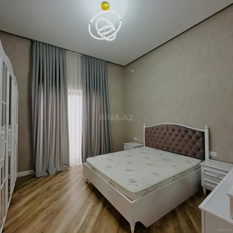 Kirayə verilir 4 otaqlı həyət evi 250 m²