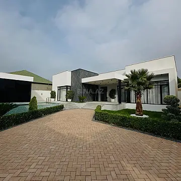 Kirayə verilir 4 otaqlı həyət evi 250 m²