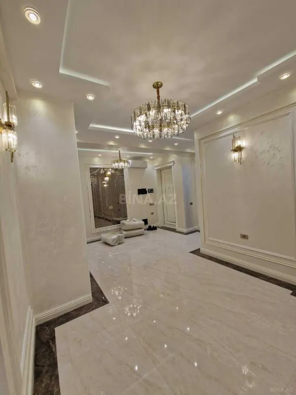 Kirayə verilir 3 otaqlı mənzil 140 m²