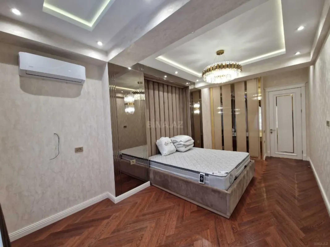 Kirayə verilir 3 otaqlı mənzil 140 m²