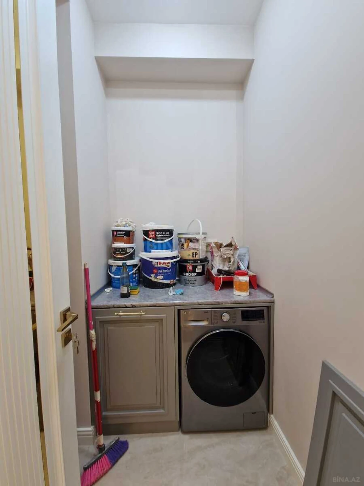 Kirayə verilir 3 otaqlı mənzil 140 m²